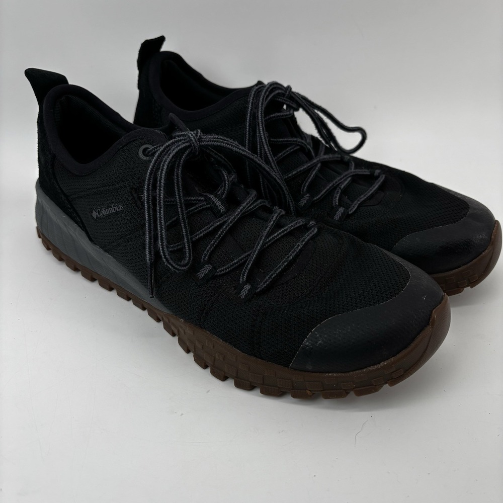 COLUMBIA Fairbanks™ Low Shoe, Black, Graphite Men's Size 11 UK10 EU44